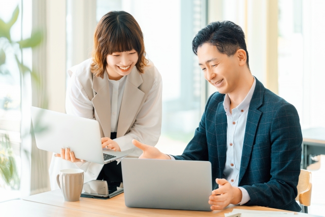 EMC設計の基本を押さえたい方は、規格から対策手順まで解説した記事